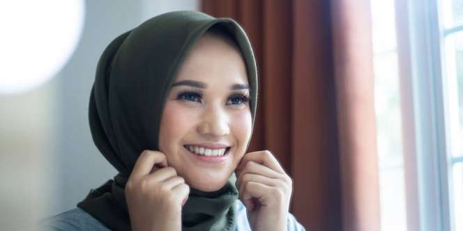 Cara Samarkan Smile Line Tanpa Perlu Ke Klinik Kecantikan