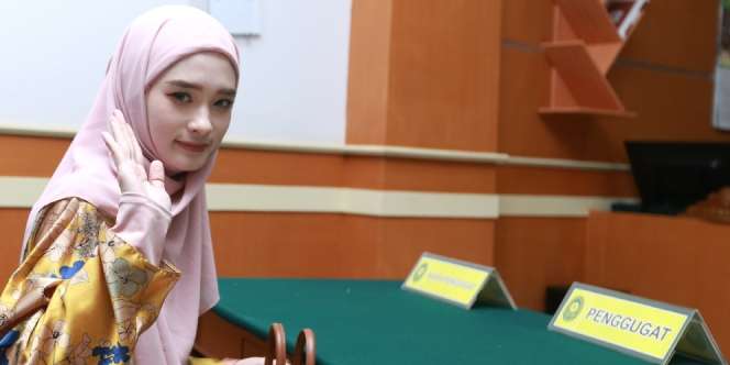 Diduga Disindir Kakak Virgoun, Begini Reaksi Inara Rusli
