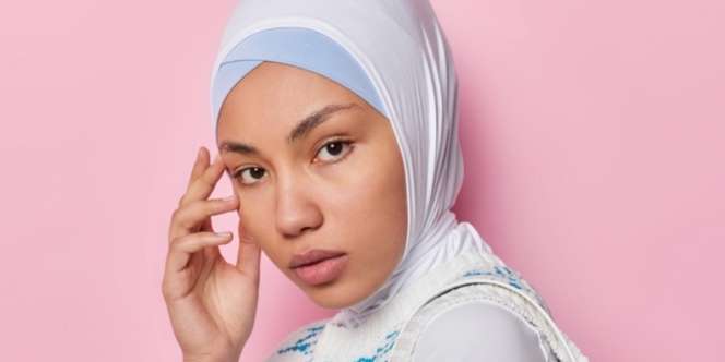 Tak Perlu Panik Jika Wajah 'Cekit-cekit' Saat Memakai Glycolic Acid