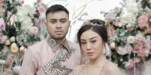 Tulis Kalimat Perpisahan, Selebgram Tasya Revina Hapus Semua Foto Suami di Medsos
