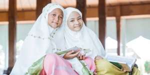 Keistimewaan Bagi Orang yang Ajarkan Alquran Pada Anak-anak