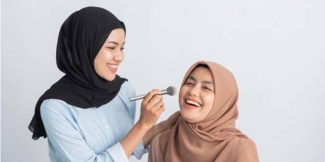 3 Keahlian di Luar Makeup yang Wajib Dikuasai MUA Biar Klien Tak Kabur