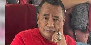 Reaksi Hotman Paris Ada Wanita Ngidam Minta Elus Perut, Gerakan Tangan Disorot
