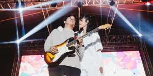 Intip Potret Mesra Widi Vierratale dan Kekasih yang Pernah Manggung jadi Gitaris Last Child