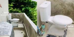 Potret Penampakan Toilet di Luar Nalar! Bisa Lihat Pemandangan tapi Bikin Deg-Degan, Yakin Berani Coba?