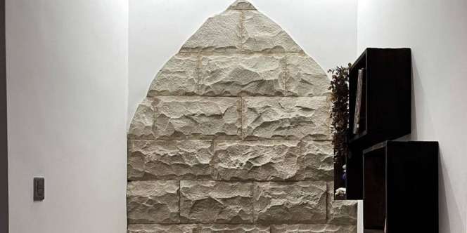 Musala Minimalis tapi Keren, Dihias dengan Batu Alam