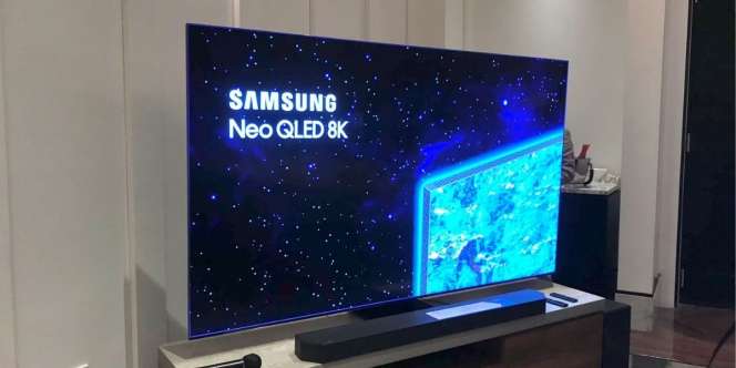 Mengulik Keunggulan Televisi Seharga Rp129 Juta