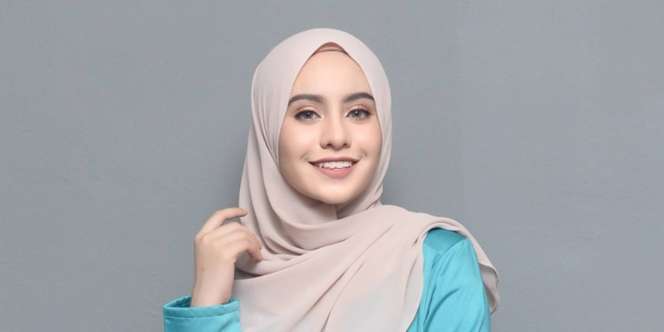 Cara Unik Pakai Inner Hijab, Bikin Look Jadi Berbeda