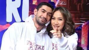 Bunga Citra Lestari Deg-degan Jadi Istri Reza Rahadian