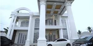 12 Potret Rumah Tiktoker Mami Sultan yang Viral, Megah Bak Istana, Penuh Kristal & Emas, Kulkas Bisa Joget!
