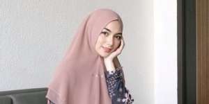 Potret Artis Dapat Hidayah Setelah Pulang Umrah, Kini Konsisten Berhijab