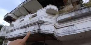 Rumah Mewah Terbengkalai Ini Jadi Saksi Bisu Cinta Terlarang Antara Majikan dan ART, Kini Hanya Tersisa Bangunan Seram!