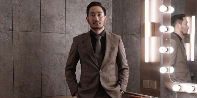 5 'Mesin Duit' Jeje Govinda Selain sebagai Drummer