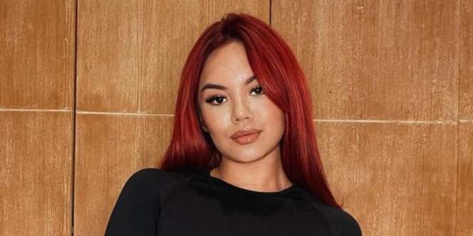 Bronze Glowy Makeup Bisa Tonjolkan Karakter Wajah Lebih Dramatis
