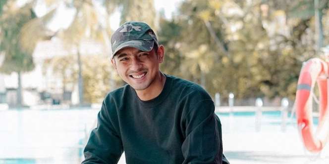 Masuk Gang Sempit, Intip 7 Potret Kamar Kos Arya Saloka Sebelum Terkenal