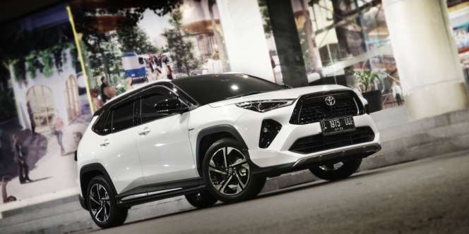 Seberapa Laris Yaris Cross Hybrid?