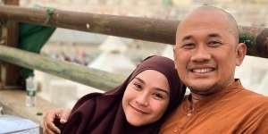 Momen Anak Bungsu Hanung Bramantyo Kabur Ketika Ingin Dipeluk