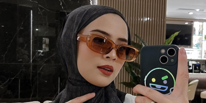 Style Seru nan Edgy dengan Oversized Pants