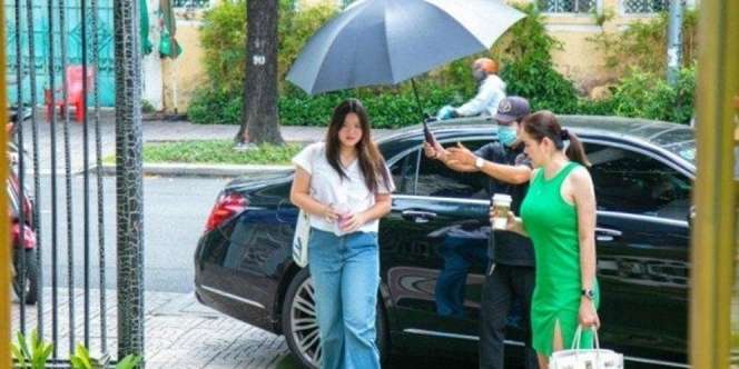 Anak Artis Terkenal ini Jadi CEO Termuda di Usia 13 Tahun, Punya Rumah Mewah Rp200 Miliar Hingga Black Card, Lihat Potretnya