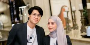 Rizky Billar Foto Bareng Putranya, Pose Baby L Bikin Salfok