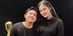 10 Potret Rumah Bella Bonita di Madiun, Calon Istri Denny Caknan, Ternyata Sederhana & Masih Jadul!