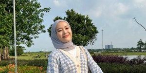 Korean Look Nan Simpel, Padukan Warna Soft Blue dan Putih