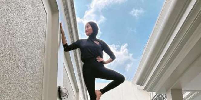 Potret Olla Ramlan Pakai Legging, Netizen Malah Was-Was