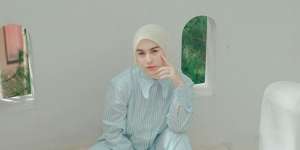 Dirias dengan Makeup Soft Glam, Irish Bella Mirip Bintang Hollywood