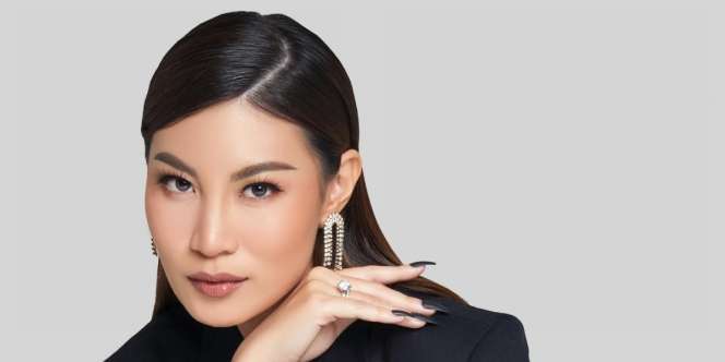 Tutorial Winged Eye Makeup Patricia Gouw Saat Nonton Konser Beyonce