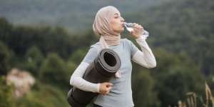 Pentingkah Memperhatikan Kadar pH Air Minum? Cari Tahu Faktanya