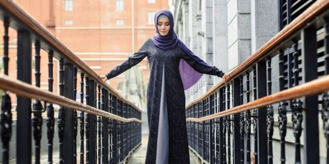 4 Inspirasi Gamis yang Bikin Tampilan Semakin Cantik dan Anggun, Cobain Yuk!