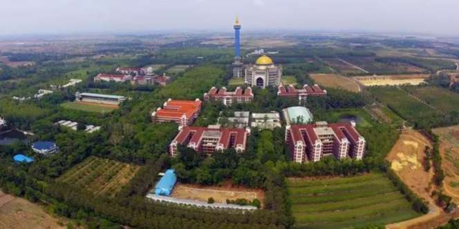 Lucky Hakim Buktikan Kekayaan Ponpes Al Zaytun: Uangnya Bisa Triliunan, Ada Kapal Laut hingga Masjid Megah