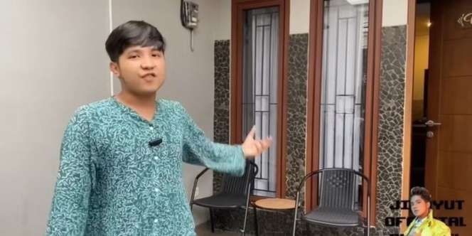 Potret Perbedaan Kontrakan Jirayut di Jakarta dan Rumahnya di Thailand