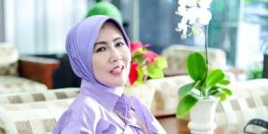 Potret Tessa Mariska `Yu Brik May Hart`, Mantan Pedangdut Top yang Pernah Dibayar Manggung Rp 250 Juta 