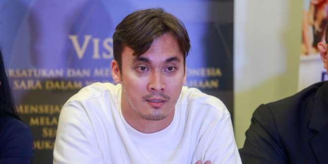 Rendy Kjaernett Berharap Bisa Rujuk di Sidang Cerai Perdana: `Moga Lady Mau Buka Pintu Maaf` 