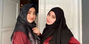 5 Potret Cindy Fatikasari dan Putri Sulung yang Dpuji Mirip Gadis Kembar