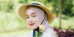 Permisi Bidadari Cute Lewat, Tampilan Serba Pink Ririe Fairus Bikin Meleleh