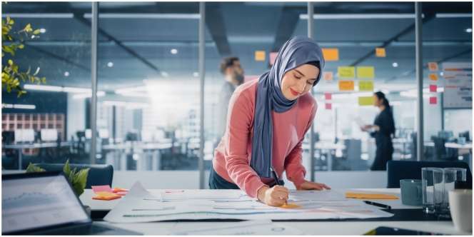 Rahasia Bisnis Lancar dan Berkah, Amalkan Surat Fatir Ayat 29-30 Ini secara Konsisten