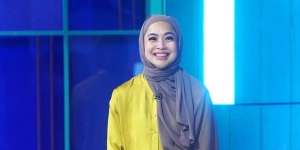 Cerah nan Memikat, Outfit Feni Rose Bikin Melek