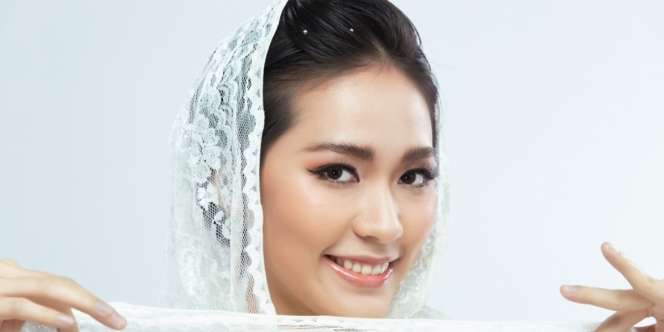 Inspirasi Makeup Natural Pink untuk Pengajian Jelang Pernikahan
