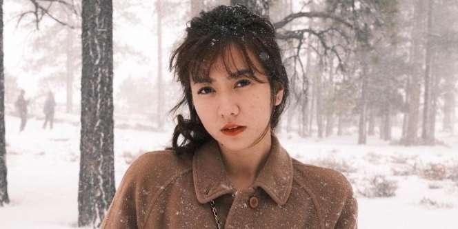 Pesona Shania Shanju eks JKT 48 yang Berhasil Luluhkan Hati Jonathan Christie 