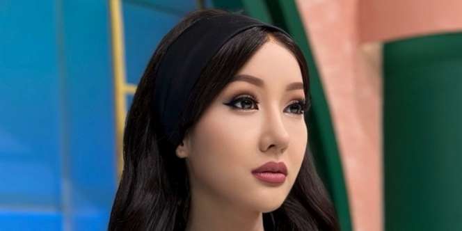 Pamer Beli Vila Rp15 Miliar di Bali Bareng Pacar Bule, Lucinta Luna Diwanti-wanti Netizen: Awas Dibawa Kabur