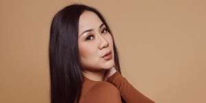 Pergoki Suami Transfer Uang Rp72 Juta ke Selingkuhan, Tante Ernie Cerai