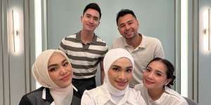 Potret Artis PAN 'Geruduk'Rumah Raffi Ahmad dan Nagita Slavina, Ajak Joget Sultan Andara 