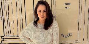 Potret Terbaru Jennifer Dunn Pasca Operasi Potong Lambung, Makin Kurus!