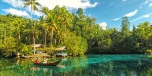 Cantiknya Danau Paisupok, Surga di Tengah Hutan Banggai Kepulauan Sulawesi Tengah