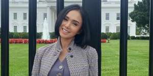Sederet Artis Cantik yang Masih Betah Menjada Janda Selama Belasan Tahun 