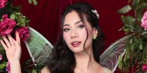 Abel Cantika jadi Tinkerbell, Bibir Berry Lips Curi Perhatian
