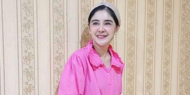 Tinggal di Rumah Kontrakan Dampingi Suami Tugas di Bali, Kediaman Pribadi Pedangdut Uut  Permatasari  Ternyata Megah