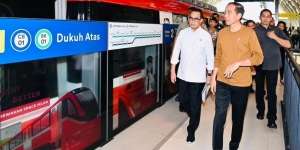 Soal Operasi LRT Jabodebek, Jokowi: Tidak Usah Tergesa-gesa